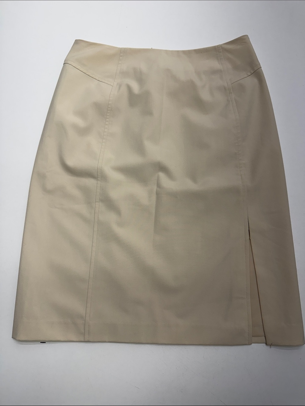 THE LIMITED Women’s 4 Cream Skirt